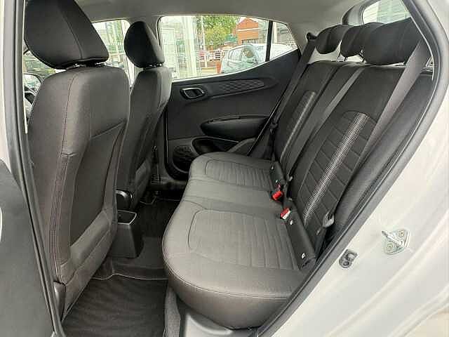 Hyundai I10 1.0 Advance Euro 6 (s/s) 5dr Grey
