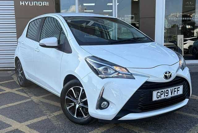 Toyota Yaris 1.5 VVT-i Icon Tech Euro 6 5dr