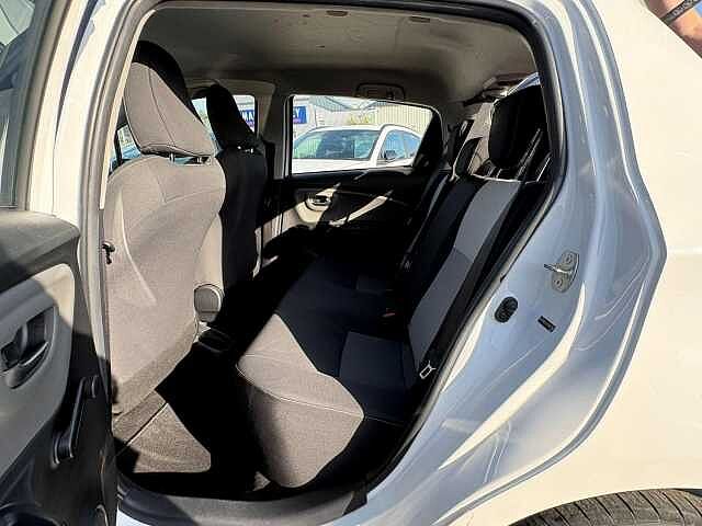Toyota Yaris 1.5 VVT-i Icon Tech Euro 6 5dr