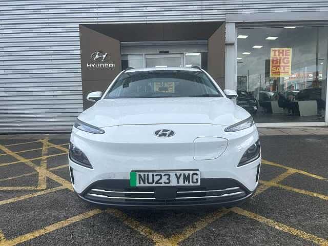 Hyundai KONA 39kWh SE Connect Auto 5dr (10.5kW Charger)