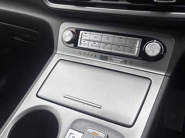 Hyundai KONA 64kWh Ultimate Auto 5dr (10.5kW Charger) Grey