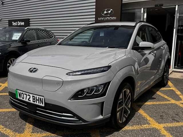 Hyundai KONA 39kWh Premium Auto 5dr (10.5kW Charger) Grey