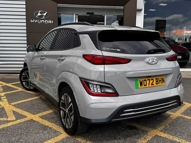 Hyundai KONA 39kWh Premium Auto 5dr (10.5kW Charger) Grey