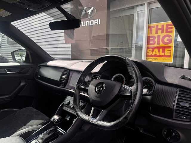 SKODA Kodiaq 2.0 TSI SportLine DSG 4WD Euro 6 (s/s) 5dr (7 Seat)