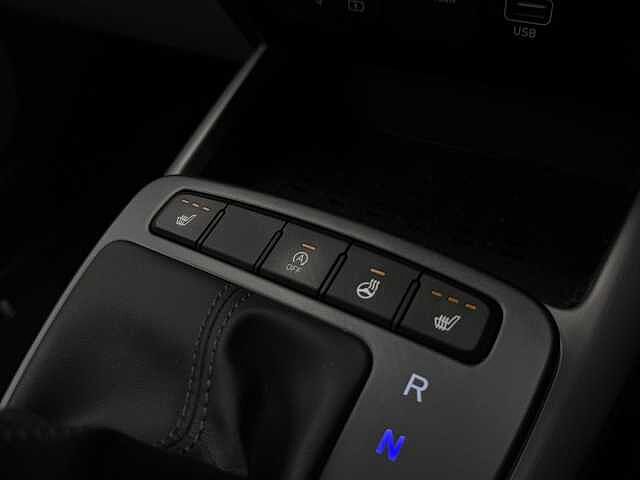 Hyundai i10 1.2 Premium Auto Euro 6 (s/s) 5dr