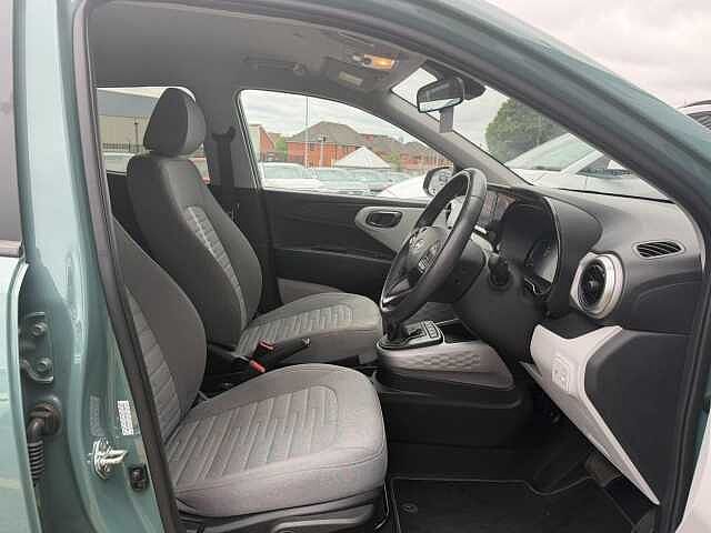 Hyundai i10 1.2 Premium Auto Euro 6 (s/s) 5dr