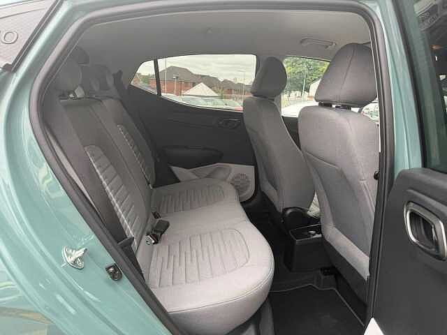 Hyundai i10 1.2 Premium Auto Euro 6 (s/s) 5dr