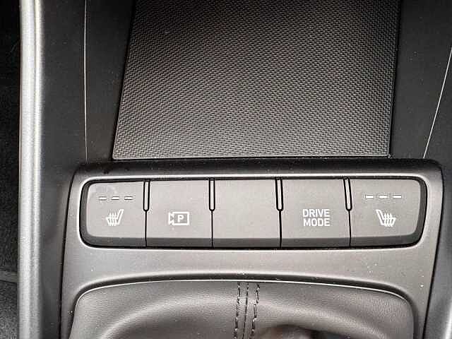 Hyundai I20 1.0 T-GDi Black Line Hatchback 5dr Petrol Manual Euro 6 (s/s) (90 ps) Blue