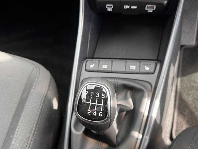 Hyundai I20 1.0 T-GDi Black Line Hatchback 5dr Petrol Manual Euro 6 (s/s) (90 ps) Blue