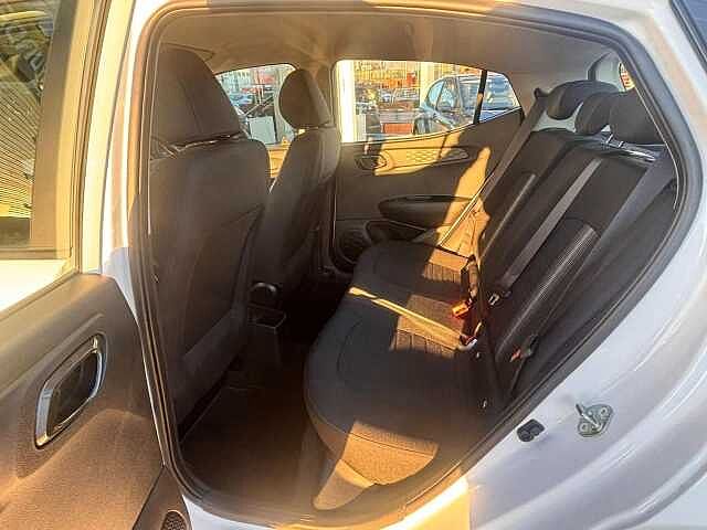 Hyundai i10 1.0 Advance Euro 6 (s/s) 5dr