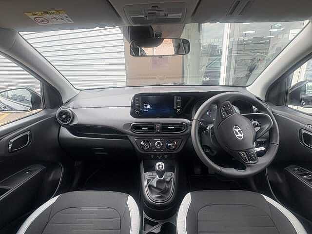 Hyundai I10 1.0 Advance Euro 6 (s/s) 5dr Black