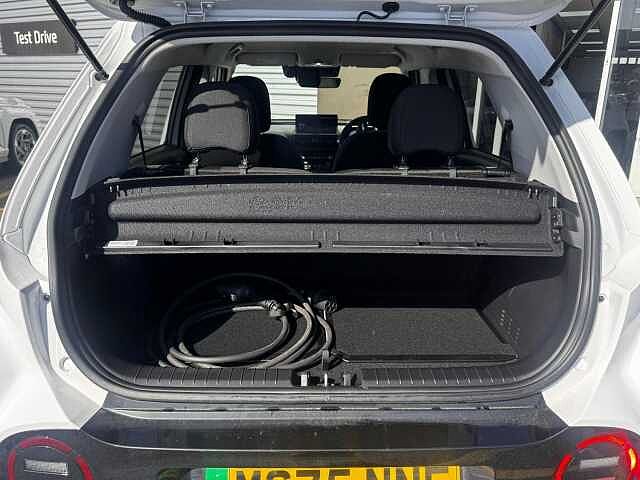 Hyundai INSTER Long Range 49kWh 02 Auto 5dr