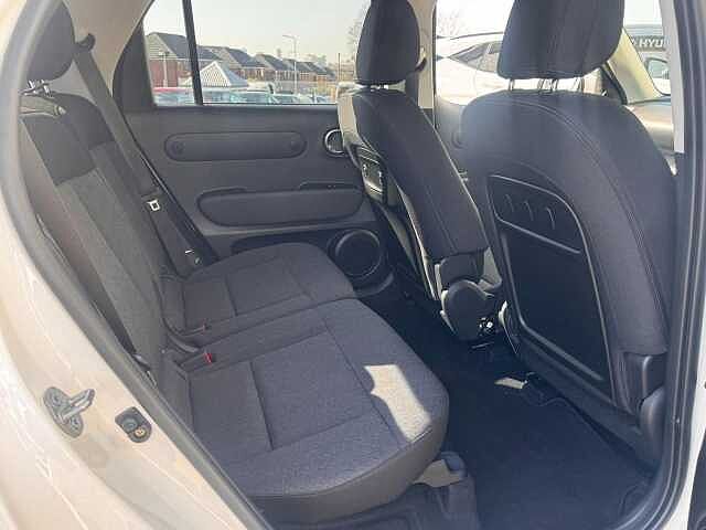 Hyundai INSTER Long Range 49kWh 02 Auto 5dr