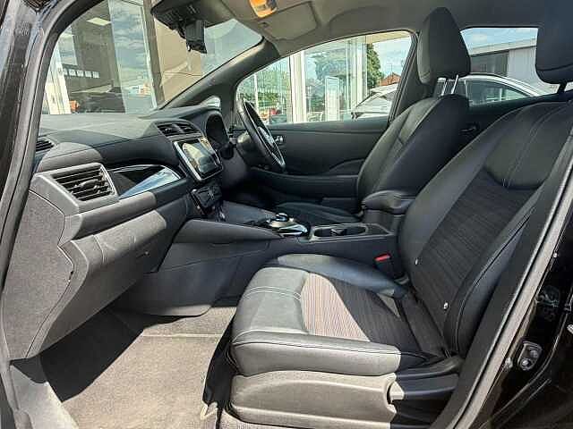 Nissan Leaf 40kWh 10 Auto 5dr
