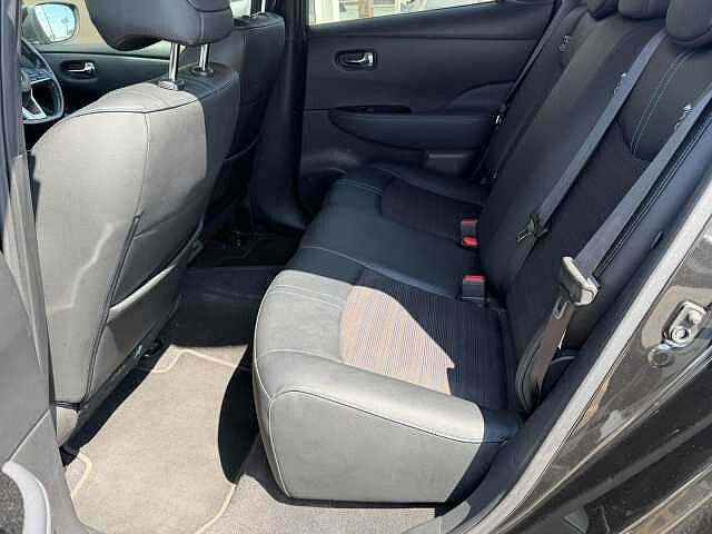 Nissan Leaf 40kWh 10 Auto 5dr