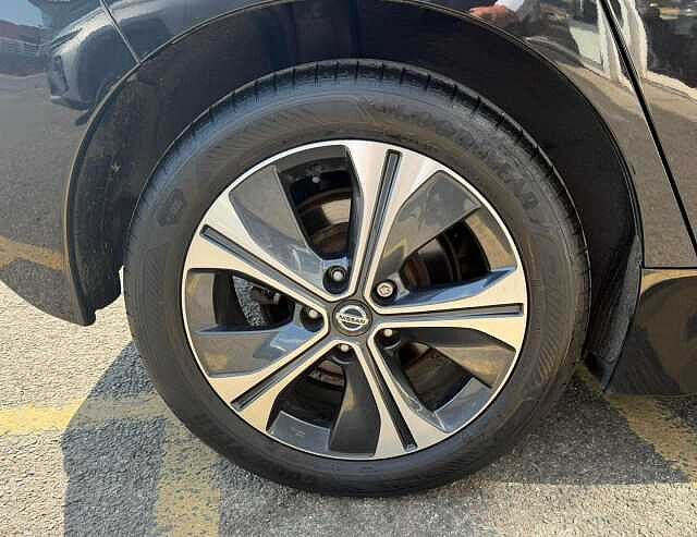 Nissan Leaf 40kWh 10 Auto 5dr