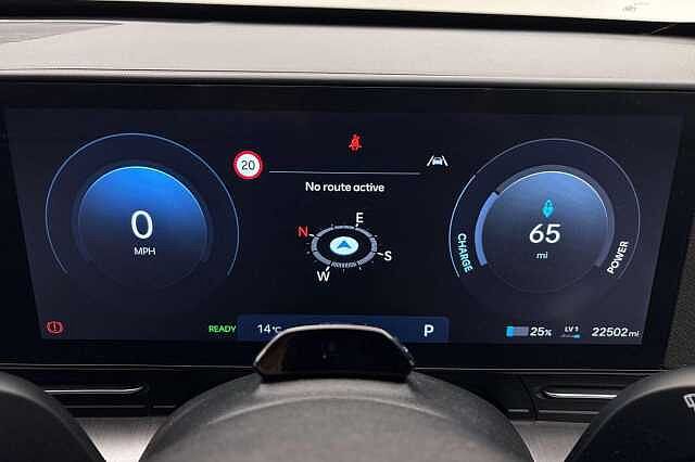 Hyundai KONA 65.4kWh Advance Auto 5dr Silver