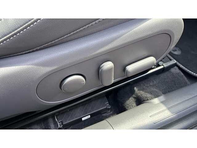 Hyundai Kona Kona 5Dr HAT 65kWh Ultimate AU