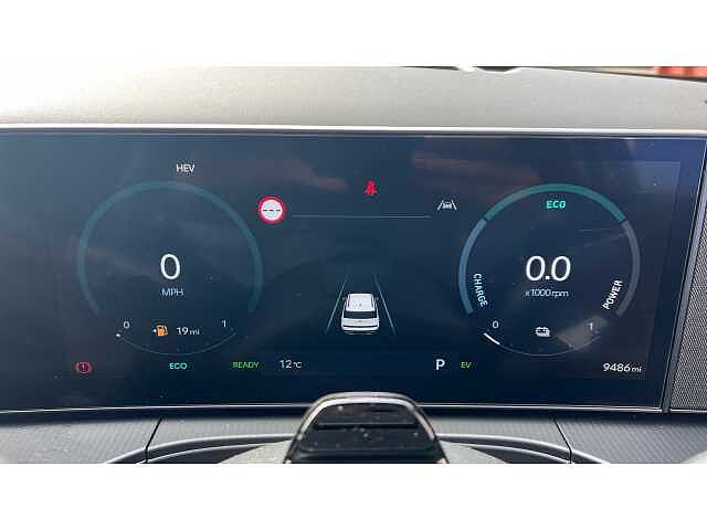 Hyundai SANTA FE SANTA FE 1.6 TGDi Plug-in Hybrid Calligraphy 5dr 4WD Auto GREY