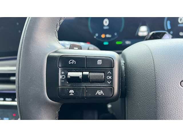 Hyundai SANTA FE SANTA FE 1.6 TGDi Plug-in Hybrid Calligraphy 5dr 4WD Auto GREY