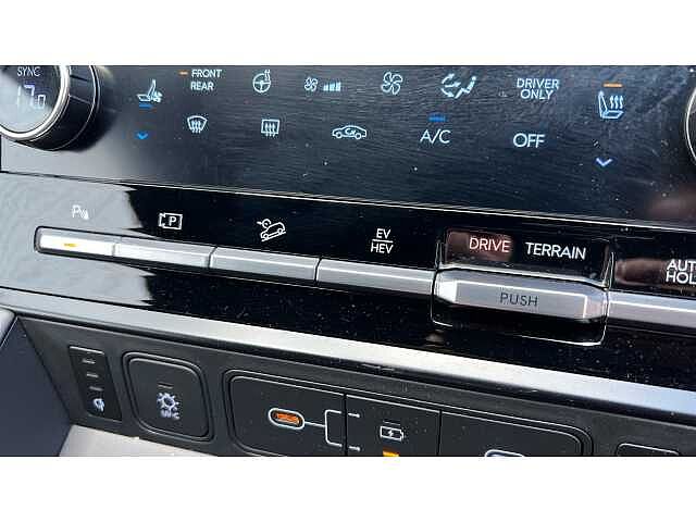 Hyundai SANTA FE SANTA FE 1.6 TGDi Plug-in Hybrid Calligraphy 5dr 4WD Auto GREY