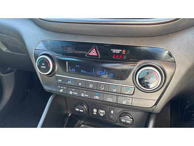Hyundai TUCSON TUCSON 1.6 TGDi 177 N Line 5dr 2WD RED