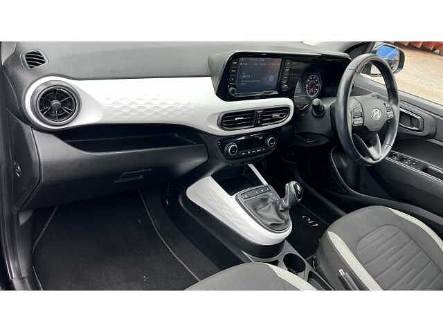 Hyundai i10 I10 1.0 MPi Premium 5dr Auto