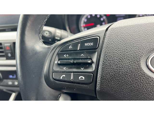 Hyundai i10 I10 1.0 MPi Premium 5dr Auto