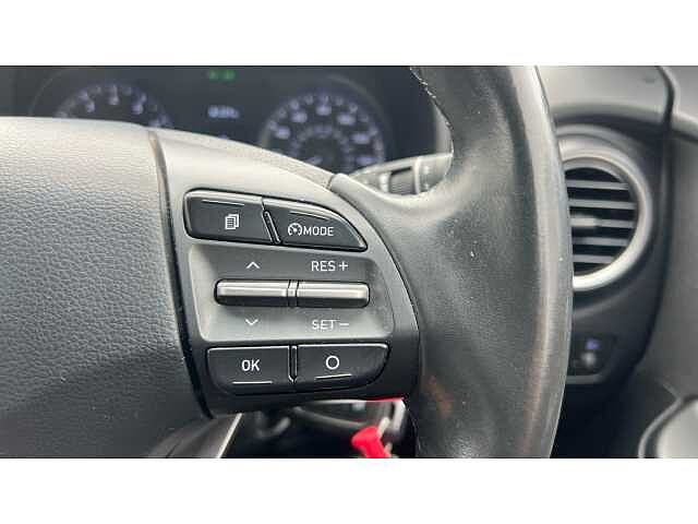Hyundai KONA KONA 1.0T GDi Play Edition 5dr WHITE