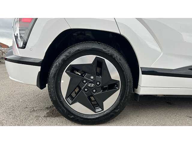 Hyundai KONA KONA 160kW Ultimate 65kWh 5dr Auto White