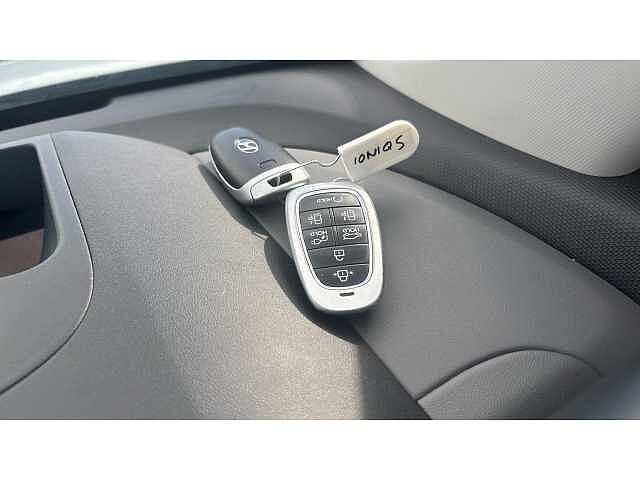 Hyundai IONIQ 5 IONIQ 5 160kW Ultimate 73 kWh 5dr Auto Gold