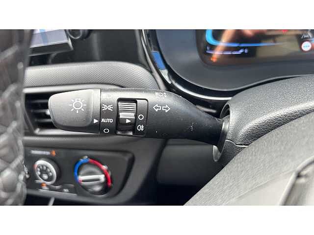Hyundai I10 i10 5Dr HAT 1.0 MPi 63ps Advance NAV AU Vibrant Blue