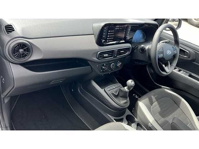 Hyundai I10 I10 ADVANCE PLUS PACK 1.0 63PS MY25 Lumen Gray