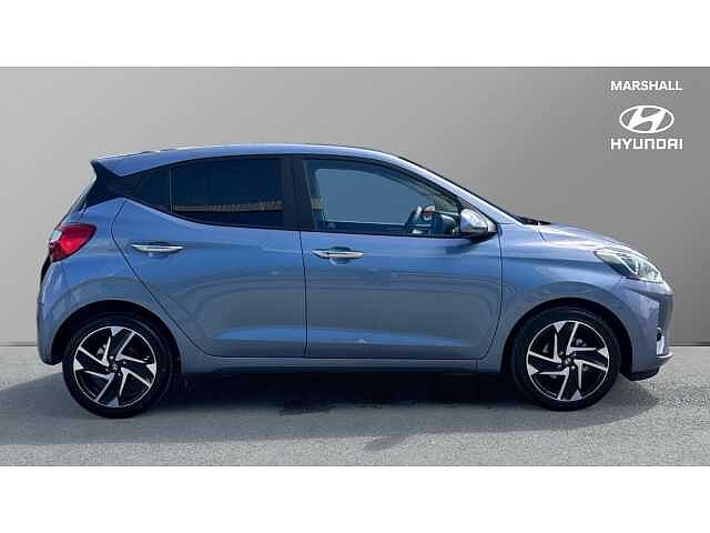 Hyundai i10 i10 5Dr HAT 1.2 MPi 79ps Premium NAV AU