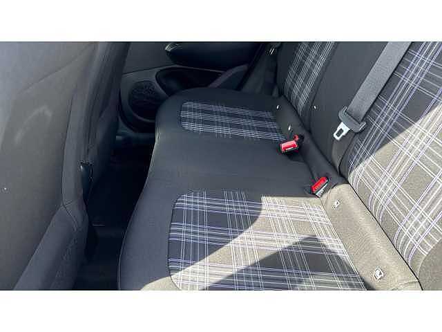 Hyundai i10 i10 5Dr HAT 1.2 MPi 79ps Premium NAV AU