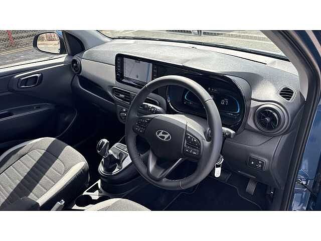 Hyundai I10 I10 ADVANCE PLUS PACK 1.0 63PS AMT MY25 Vibrant Blue
