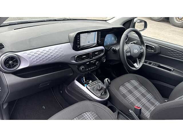 Hyundai I10 i10 5Dr HAT 1.2 MPi 79ps Premium NAV AU Meta Blue