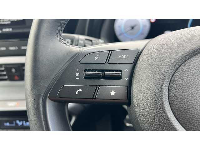 Hyundai I20 I20 1.0T GDi Premium 5dr WHITE