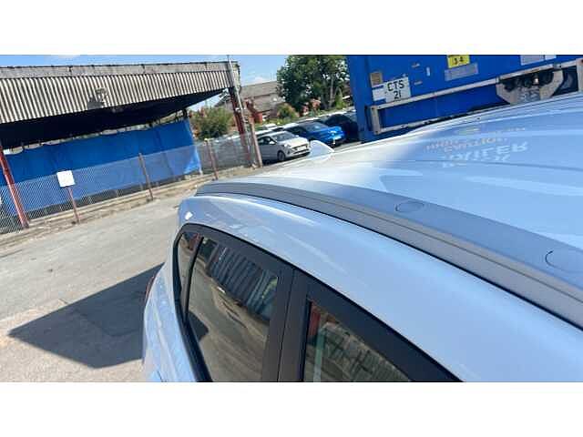 Hyundai TUCSON TUCSON 1.6 GDi SE Nav 5dr 2WD WHITE