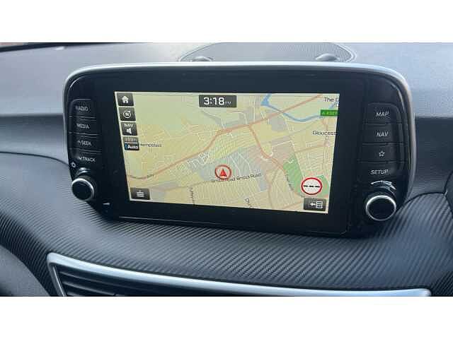 Hyundai TUCSON TUCSON 1.6 GDi SE Nav 5dr 2WD WHITE