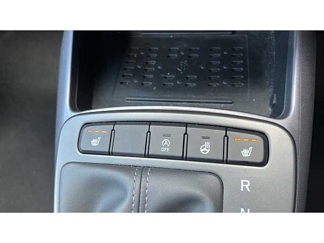 Hyundai i10 I10 1.0 [63] Premium 5dr Auto [Nav]