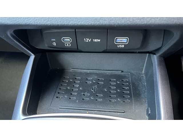 Hyundai i10 I10 1.0 [63] Premium 5dr Auto [Nav]