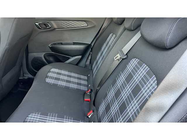 Hyundai i10 I10 1.2 [79] Premium 5dr Auto [Nav]