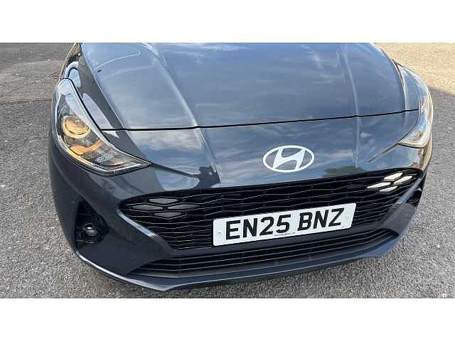 Hyundai i10 I10 1.2 [79] Premium 5dr Auto [Nav]