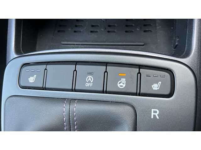 Hyundai i10 I10 1.2 [79] Premium 5dr Auto [Nav]