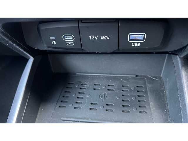 Hyundai i10 I10 1.2 [79] Premium 5dr Auto [Nav]