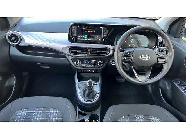 Hyundai i10 I10 1.2 [79] Premium 5dr Auto [Nav]