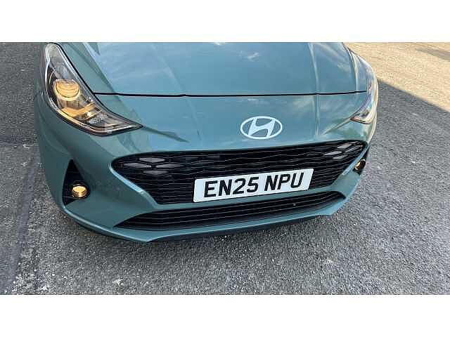 Hyundai i10 I10 1.2 [79] Premium 5dr Auto [Nav]