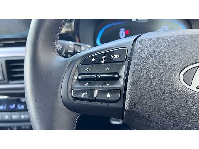 Hyundai i10 I10 1.2 [79] Premium 5dr Auto [Nav]