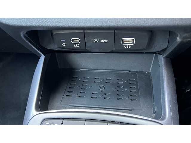 Hyundai i10 I10 1.2 [79] Premium 5dr Auto [Nav]
